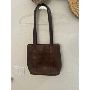 Orvis brown leather multicompartment tote bag